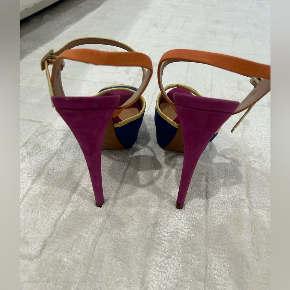 Idoré Colorblocked Heels - Picture 3 of 7
